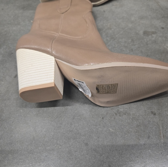 Oasis Society Western Inspired Ankle Boot Maeve sz 8 - Picture 3 of 5